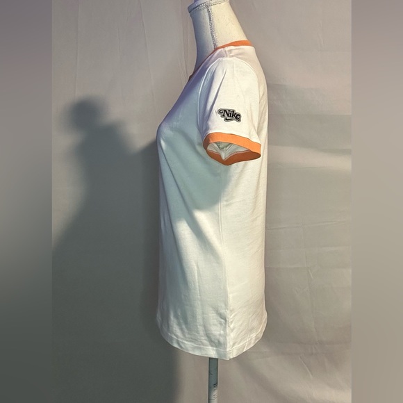 Just Do It Nike tee - Picture 4 of 6